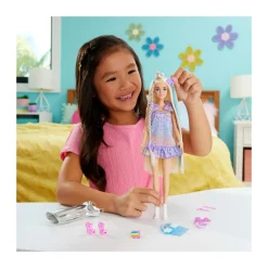Barbie – bambola fun & fancy, con lunghissimi capelli biondi ed extension, abito metalizzato color argento> Fashion Dolls