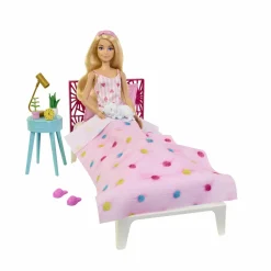 Barbie – set camera da letto di , include una bambola in pigiama rosa e pantofole, un gattino, letto, specchiera e comodino, 20+ accessori a tema, 3+ anni, hpt55><noscript><img width=