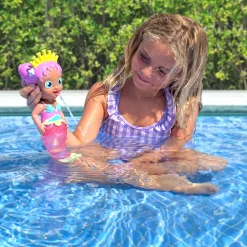BLOOPIES shimmer mermaids, bambole bagnetto di sirenette che spruzzano acqua><noscript><img width=