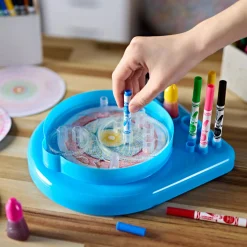 CRAYOLA spin & spiral art station set – crea vortici di colore> Kit Artistici E Pittura