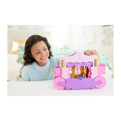 DISNEY PRINCESS – castello carrozza, playset 2 in 1 con mini bambola aurora, 4 personaggi e 10 mobili e accessori> Mini Dolls