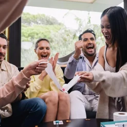 ASMODEE Exploding kittens without fail – gioco di carte divertente e strategico – 150 carte e accessori – risate assicurate per tutti><noscript><img width=