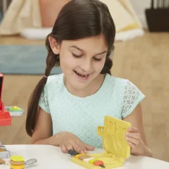 PLAY-DOH Hasbro kitchen creations barbecue, per bambini dai 3 anni in su, con 6 colori atossici><noscript><img width=