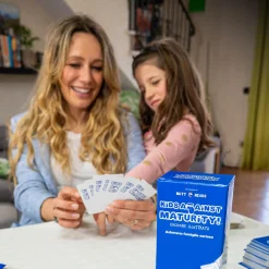 ROCCO GIOCATTOLI Kids against maturity – yas!games – l’unico in italiano><noscript><img width=