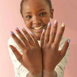 FAO Schwarz Kit per manicure e pedicure spa beauty><noscript><img width=