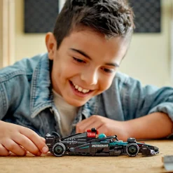 LEGO SPEED CHAMPIONS 77244 auto da corsa mercedes-amg petronas f1 w 15 macchina giocattolo da collezione con pilota, bambini10+><noscript><img width=
