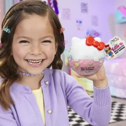 LOL L.o.l. surprise! loves hello kitty and friends – 1 bambola singola assortita con 7 sorprese,  8 bambole in edizione limitata da collezionare><noscript><img width=
