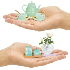 MINIVERSE MGA Mga’s miniverse make it mini lifestyle s2 – mini oggetti da collezione sorpresa, fai da te in resina: teiere, tazze, candele, vasi, 8+><noscript><img width=