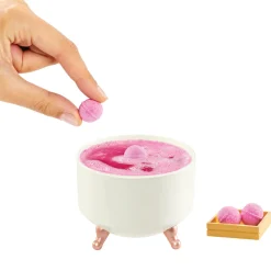 MINIVERSE MGA Mga’s miniverse make it mini spa: mini oggetti da collezione in confezione misteriosa, prodotti spa/beauty fai da te che funzionano davvero><noscript><img width=