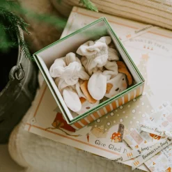 Bunnies By The Bay Pantofoline per neonati con orecchie da cucciolo – morbidissime – 0-6 mesi –><noscript><img width=