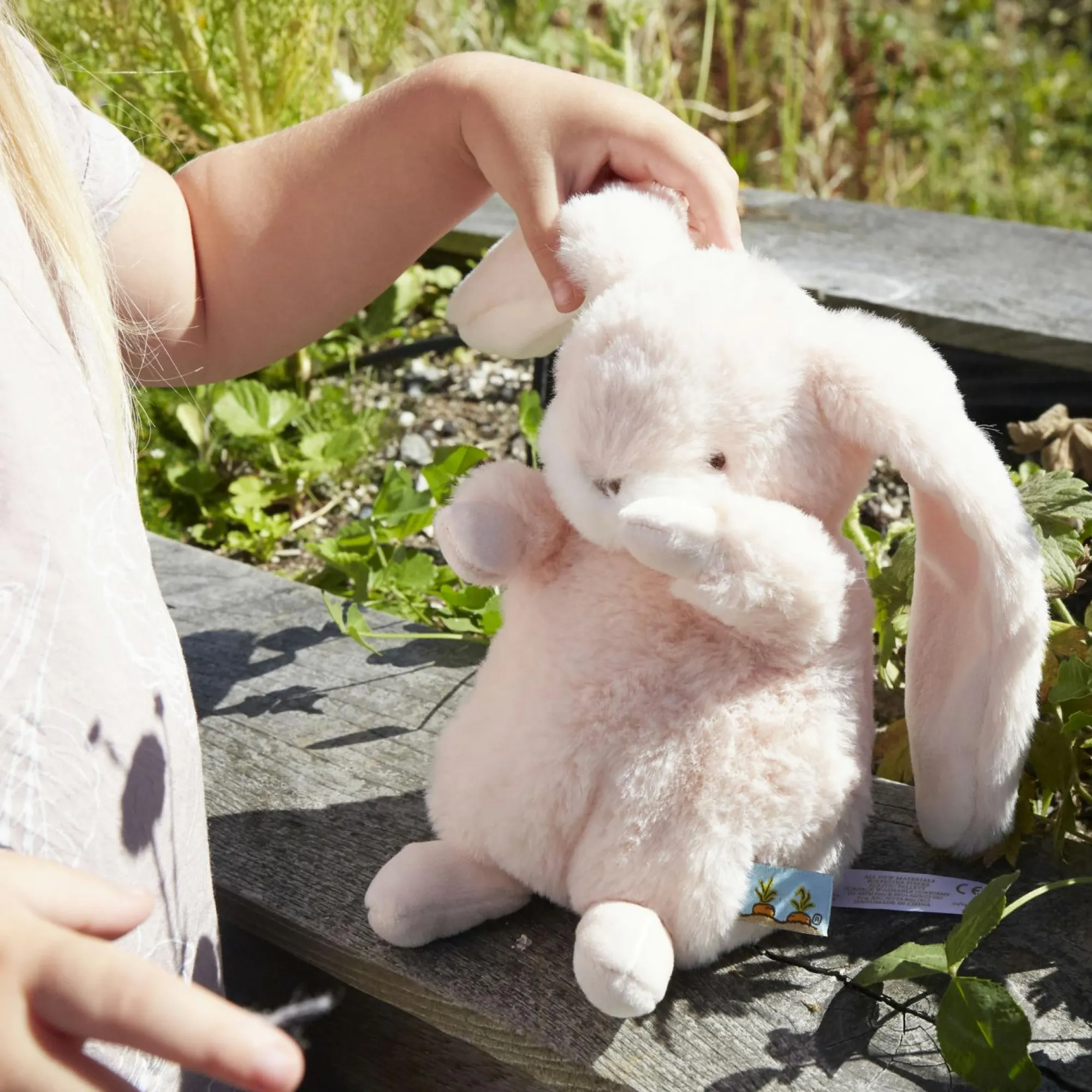 Bunnies By The Bay Peluche tiny nibble pink bunny 20 cm> Doudou