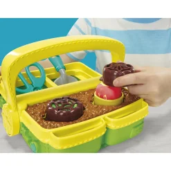 PLAY-DOH , cestino fiorito per creare piante e fiori colorati.giocattolo con natura finta. include 5 vasetti di pasta modellabile><noscript><img width=