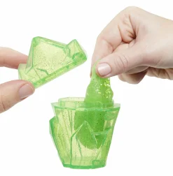 Rainbow High fashion doll con slime  & cucciolo – jade (verde) – bambola scintillante da 28 cm con slime, animale magico e accessori alla moda><noscript><img width=