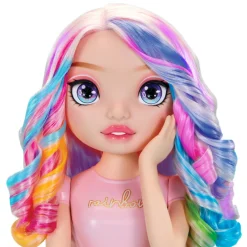 Rainbow High styling head – bella! set gioco 4-in-1 con creme per capelli lavabili, smalto per unghie e accessori per colorare><noscript><img width=