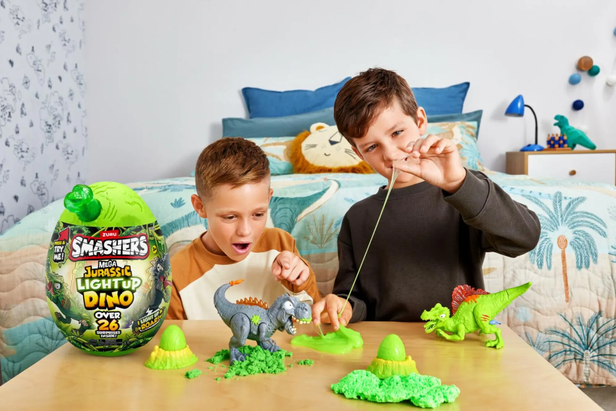 Smashers mega jurassic light up dino egg> Action Figures