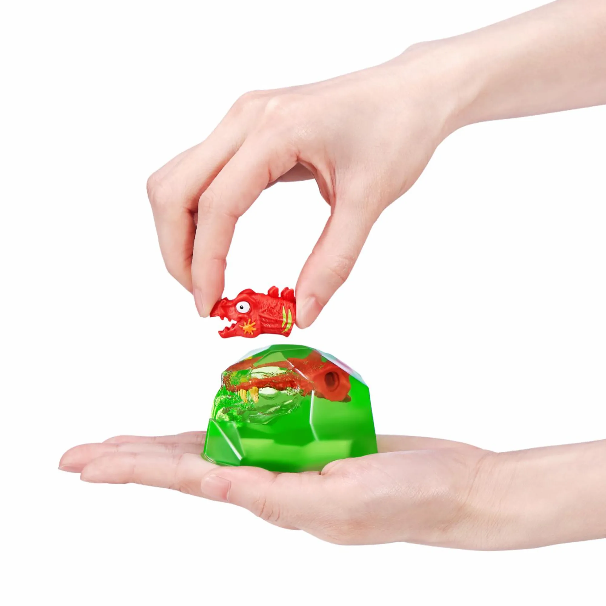 Smashers mini jurassic light up dino egg> Action Figures