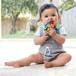 INFANTINO Sonaglio e massaggiagengive colorato><noscript><img width=