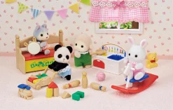SYLVANIAN FAMILIES – personaggi collezionabili -scatola dei giochi per bebè – bebè coniglio neve e bebè panda><noscript><img width=