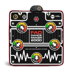 FAO Schwarz Tappeto musicale dance party><noscript><img width=