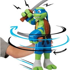 GIOCHI PREZIOSI Tartarughe ninja leonardo 30 cm – funzione rolling punch e arma inclusa><noscript><img width=