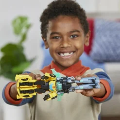 Transformers earthspark, cyber-combiner, action figure robot bumblebee e mo malto><noscript><img width=