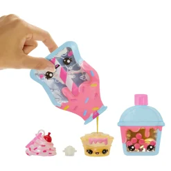 YUMMILAND num nom body scents roller singolo assortito – include 1 num nom, crea il tuo profumo personalizzato, funge da portachiavi><noscript><img width=